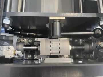 Wir-Strip600 -stripping jaws